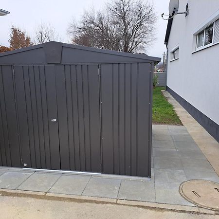 Exklusive Fw Mit 3 Sz Und Grosser Terrasse Gratkorn Luaran gambar
